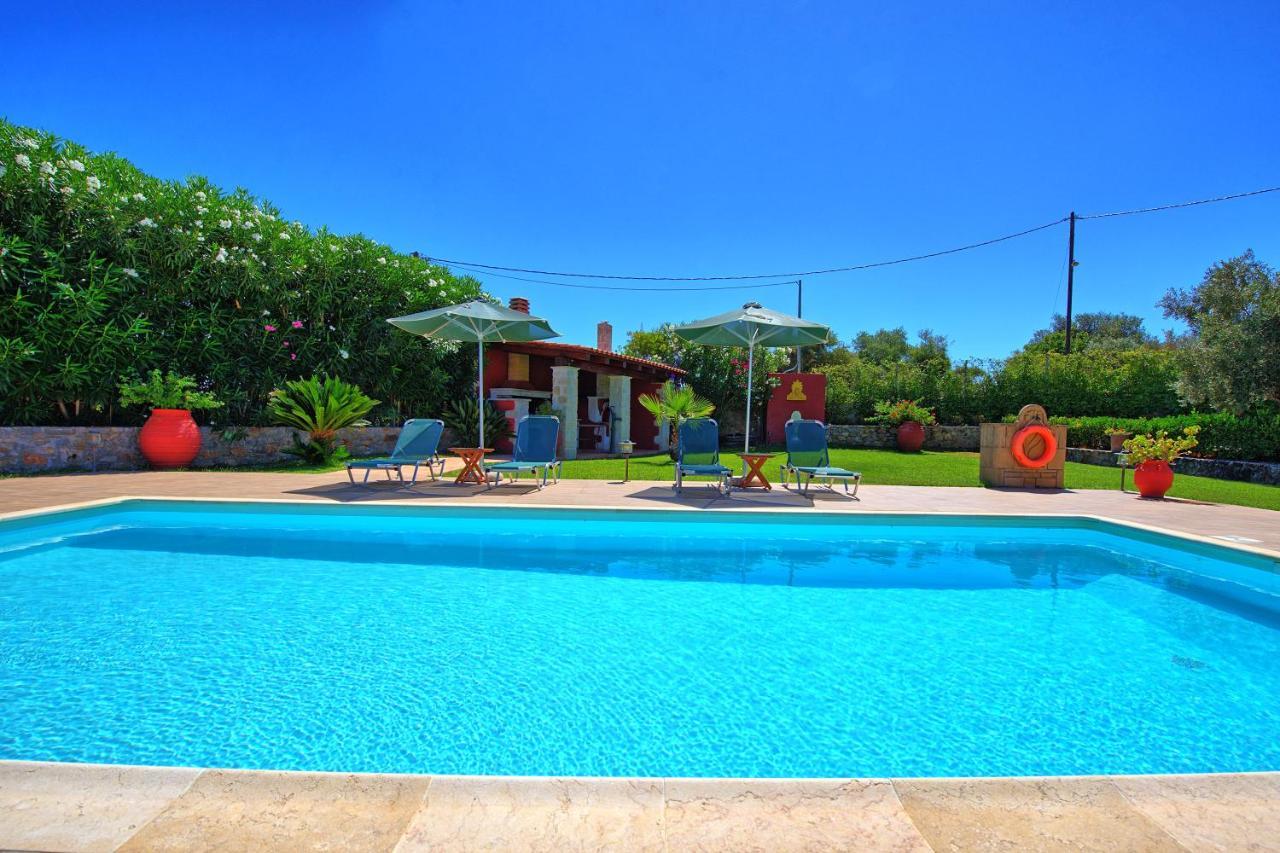Villa Antina By Posarellivillas Litsardha Bagian luar foto